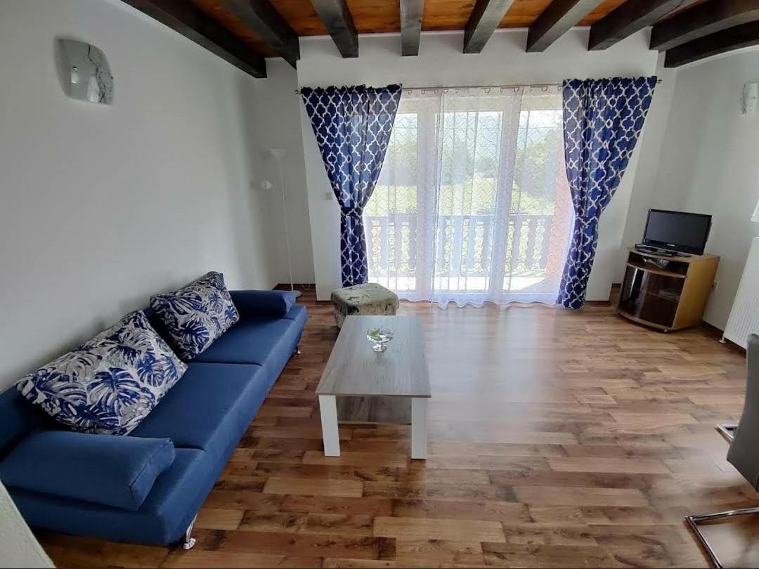 Apartman Niki Lic Ngoại thất bức ảnh